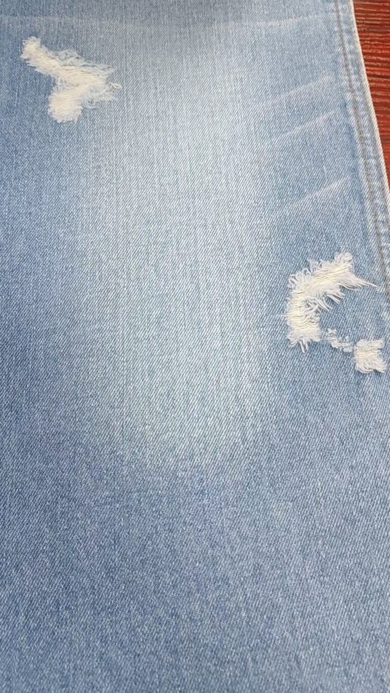 fb67f5db193f4f53990dfc61c7fb5e5d